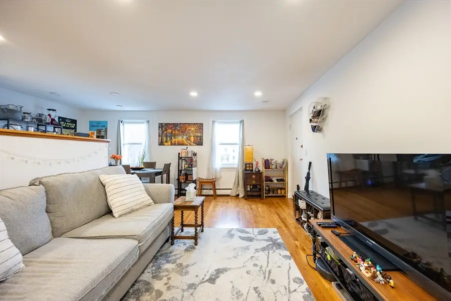 8 Avon St #10, Somerville, MA 02143 - #2