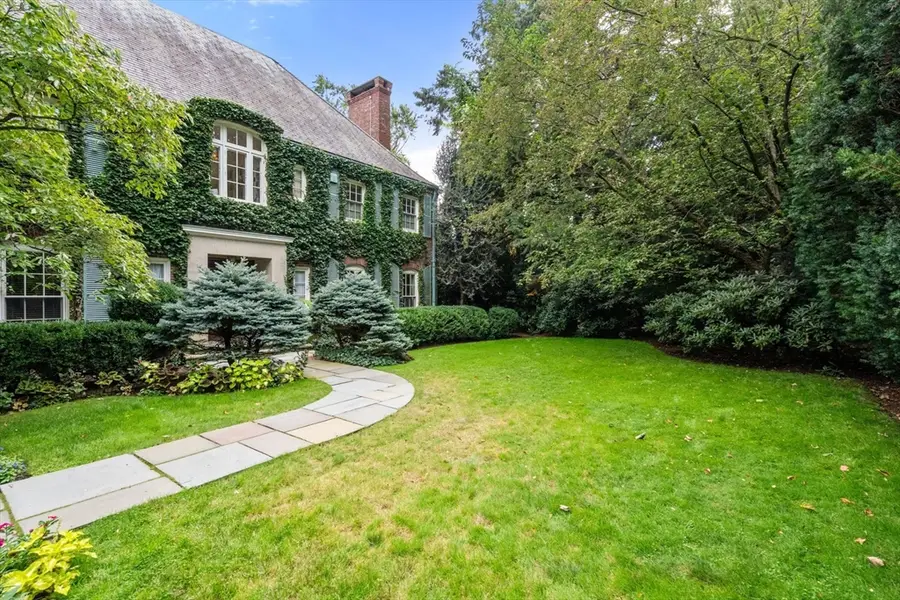 188 Heath St, Brookline, MA 02467 - #2