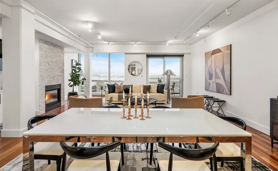 25 Channel Center St #PH201, Boston, MA 02210 - #3