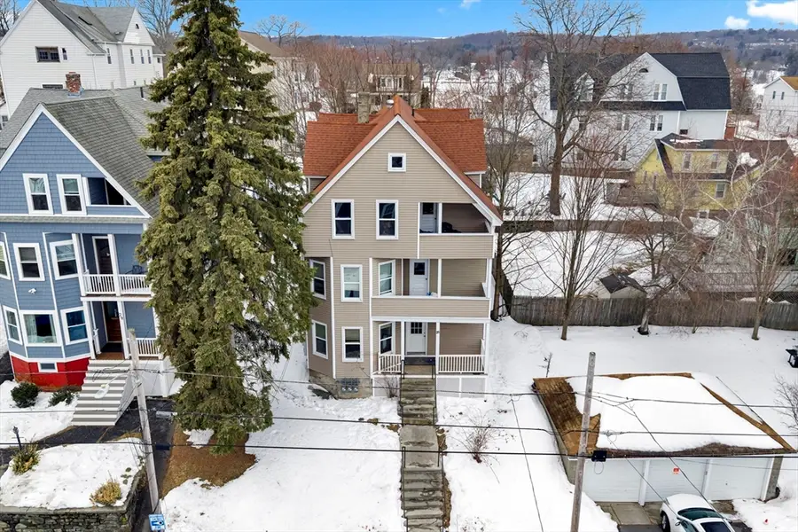 31 Boardman St, Worcester, MA 01606 - #2