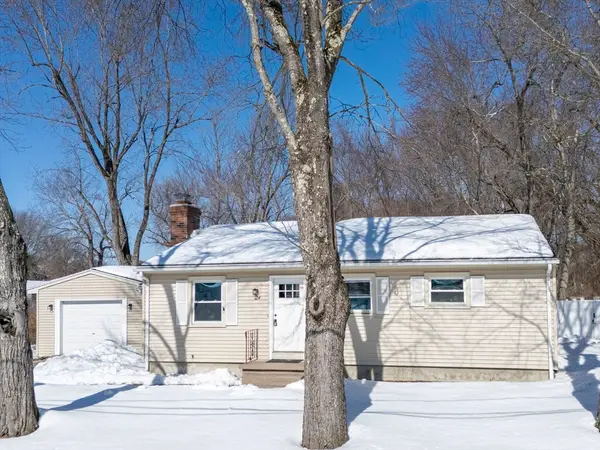 24 Wands, Springfield, MA 01118