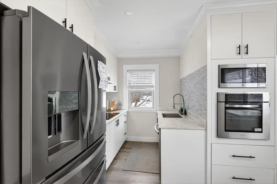 103 Henshaw St, Worcester, MA 01603 - #2