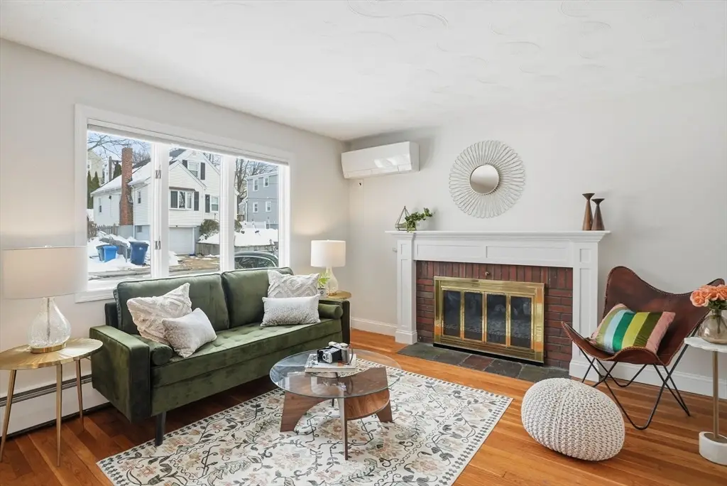 41 Vogel St, Boston, MA 02132 - #1