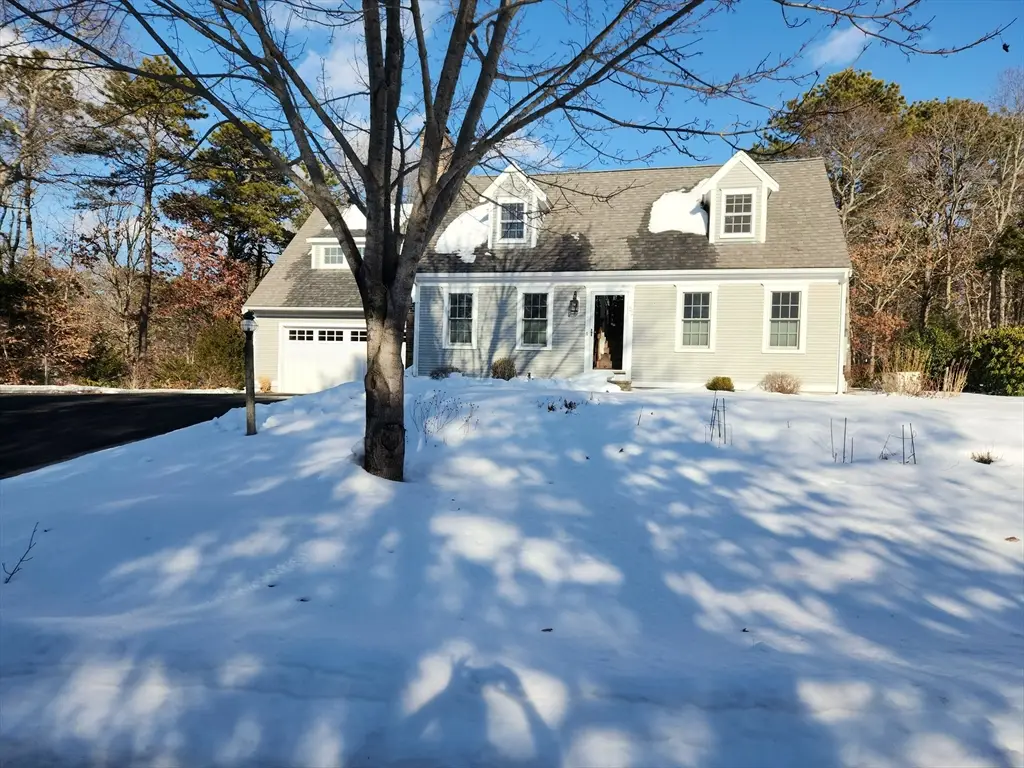 52 Old Colony Dr, Mashpee, MA 02649 - #1