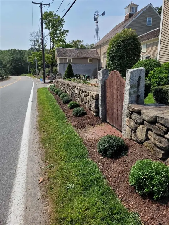 143 Pine Hill Rd, Chelmsford, MA 01824 - #3