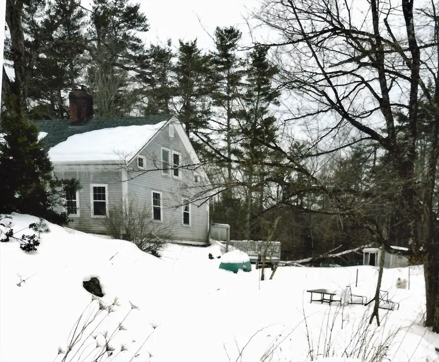 36 Healdville Rd, Hubbardston, MA 01452 - #2