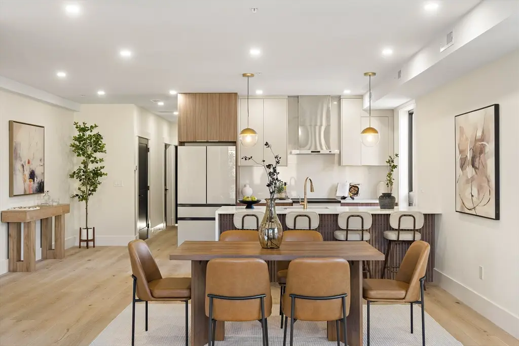 17 Holmes Street #204, Quincy, MA 02171 - #1