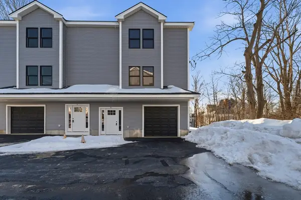 79 School St #4, Lowell, MA 01854