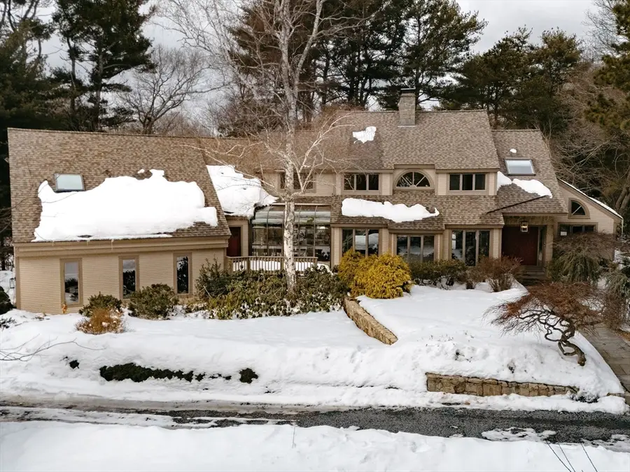 111 Loring St, Duxbury, MA 02332 - #2