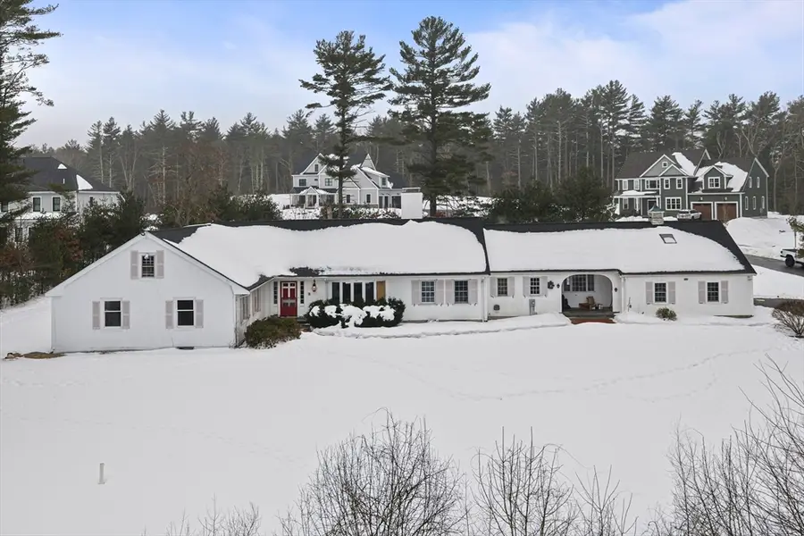 8 Conway Ln, Foxboro, MA 02035 - #3