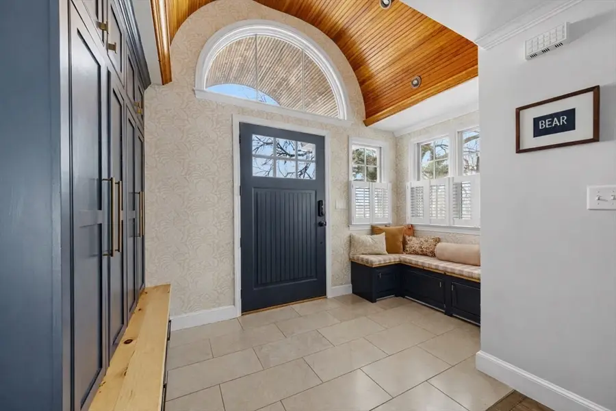 43 Park View Dr, Hingham, MA 02043 - #3