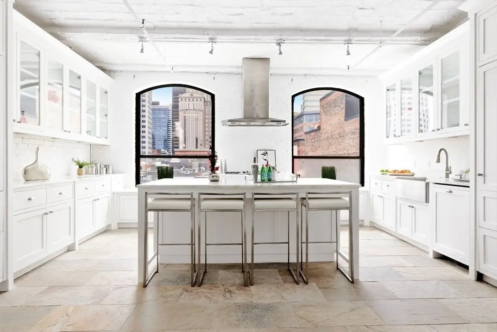 121-123 Beach St #803, Boston, MA 02111 - #1