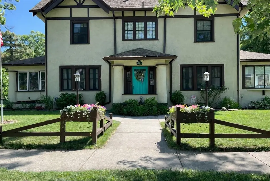 55 Fernleaf Ave, Longmeadow, MA 01106 - #1