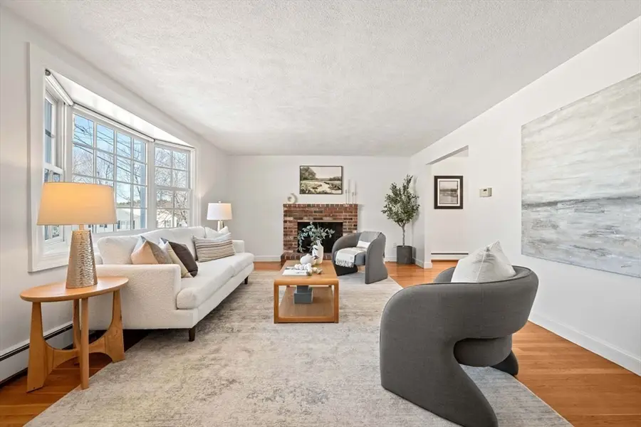 3 Valley Rd, Stoneham, MA 02180 - #2