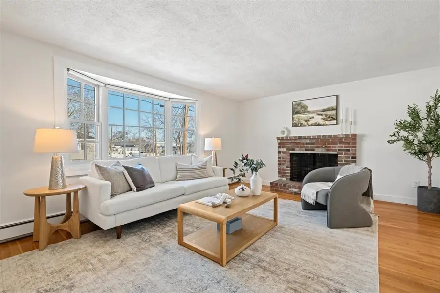 3 Valley Rd, Stoneham, MA 02180 - #3