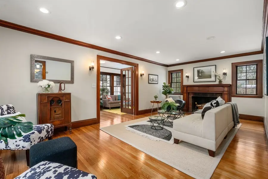 15 Gammons Rd, Newton, MA 02468 - #3