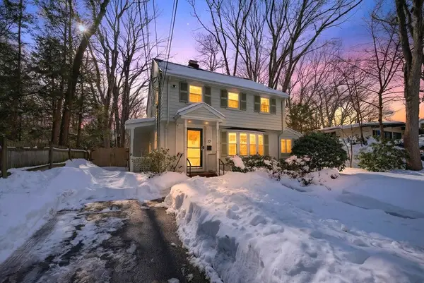 77 Wade Street, Newton, MA 02461