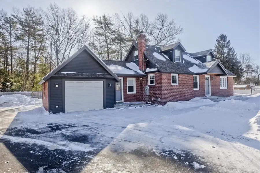 357 Southampton Rd, Westfield, MA 01085 - #2