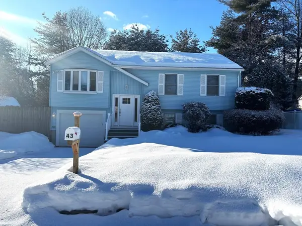 43 Marmon Court, Springfield, MA 01129