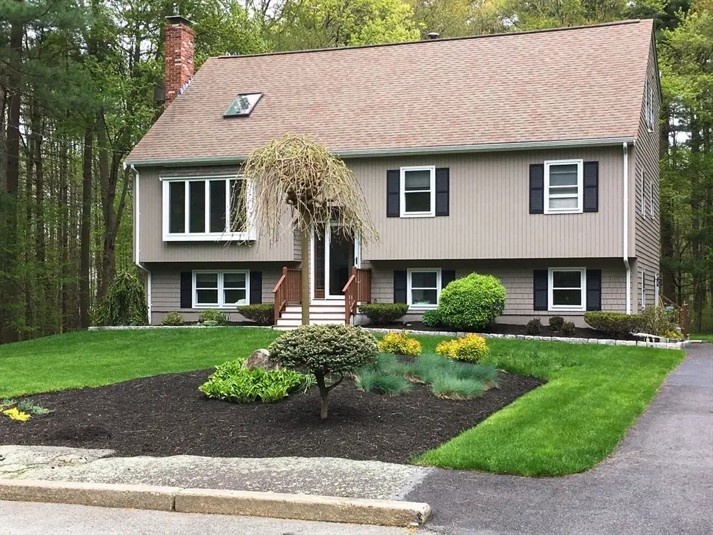 32 Olde Farm Road, South Easton, MA 02375 - #1
