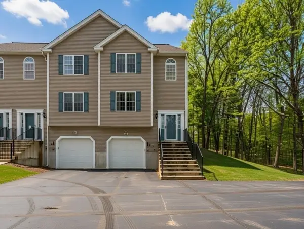 218 Hartford Ave E #218, Uxbridge, MA 01569