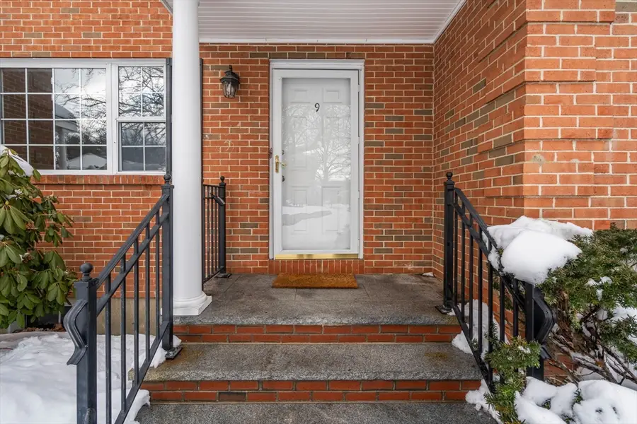 9 April Lane #9, Lexington, MA 02421 - #3