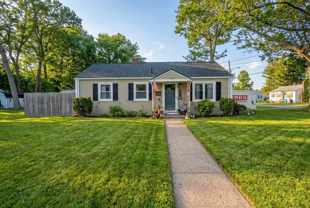 65 Helen Cir, East Longmeadow, MA 01028 - #1