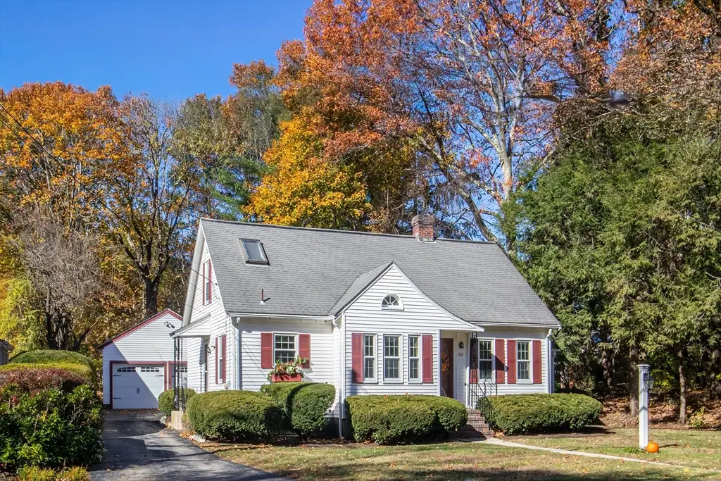 207 Hartford Street, Westwood, MA 02090 - #1