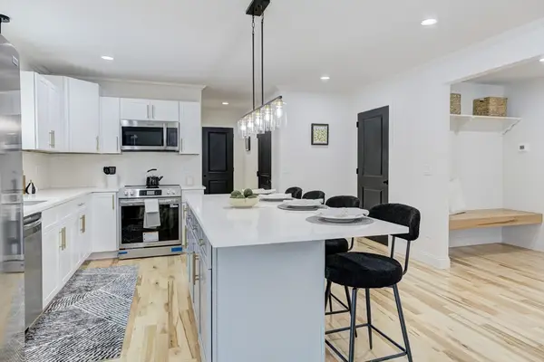 6 Winslow Rd, Ware, MA 01082