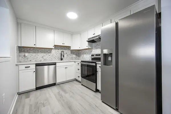 26 Williamsburg Ct #4, Shrewsbury, MA 01545