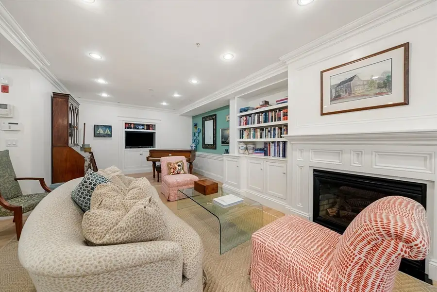 9-11 Worcester Sq #1, Boston, MA 02118 - #3