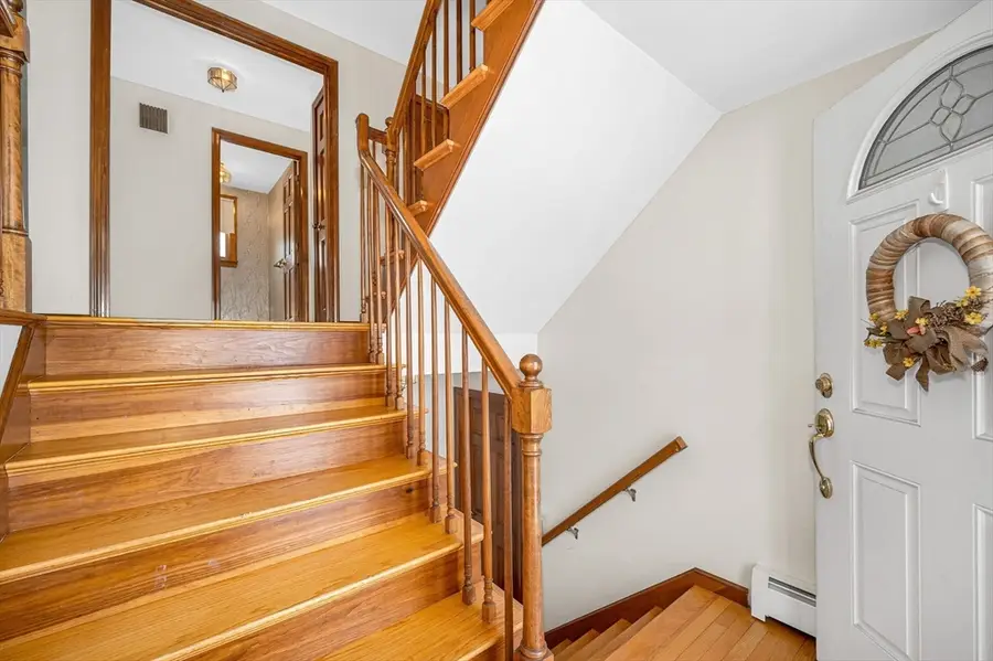 287 Fox Ave, Dracut, MA 01826 - #3