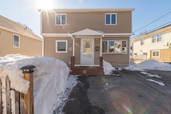 8 Mystic Avenue, Gloucester, MA 01930