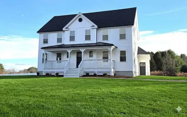 38 Hemlock Street, Douglas, MA 01516