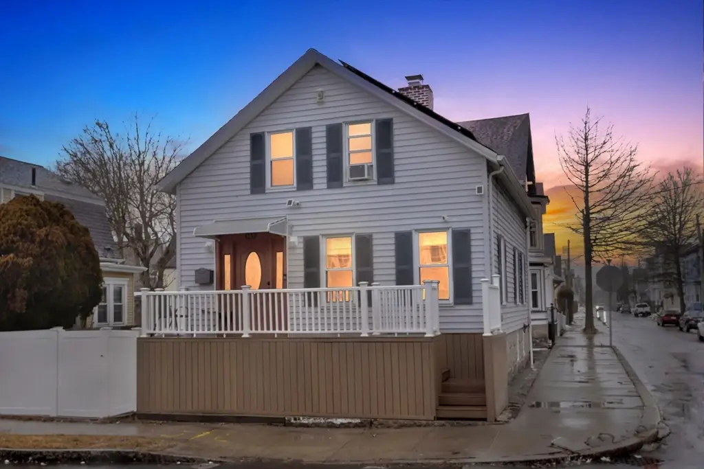 145 Hillman St, New Bedford, MA 02740 - #1