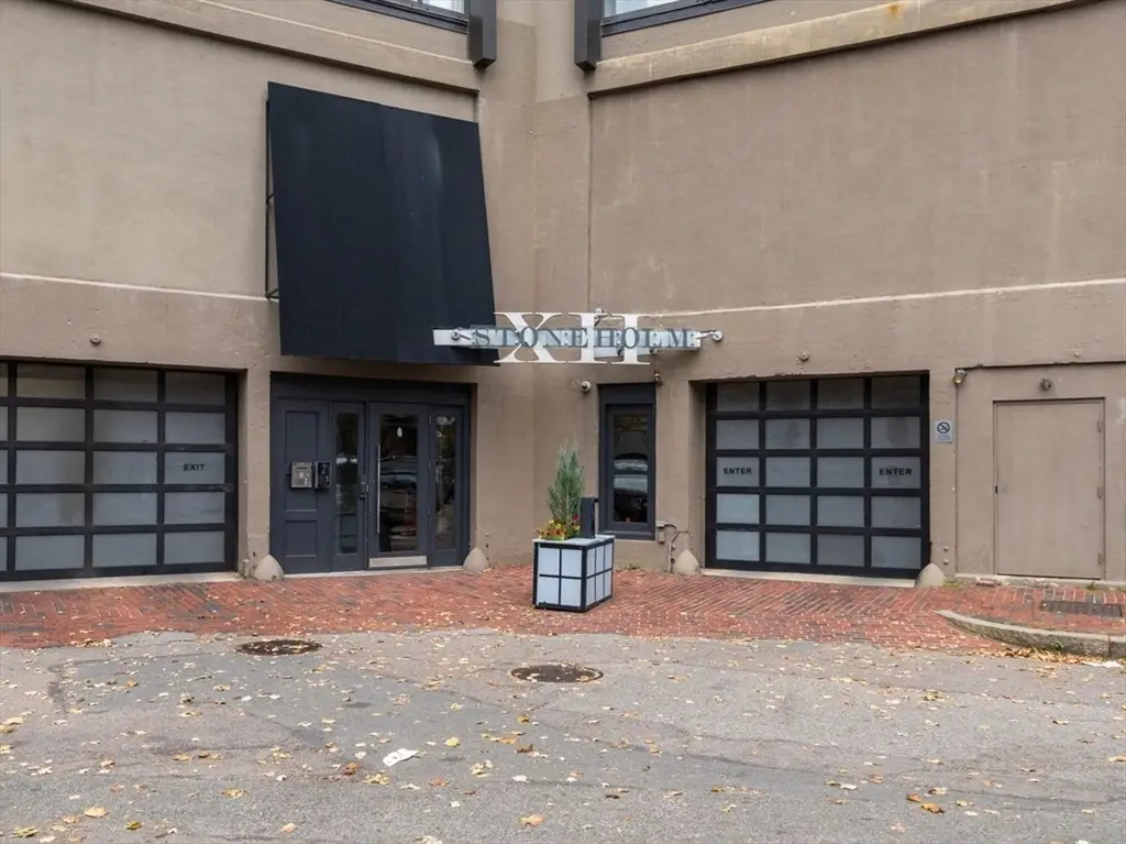 12 Stoneholm #Pk:1, Boston, MA 02115 - #1