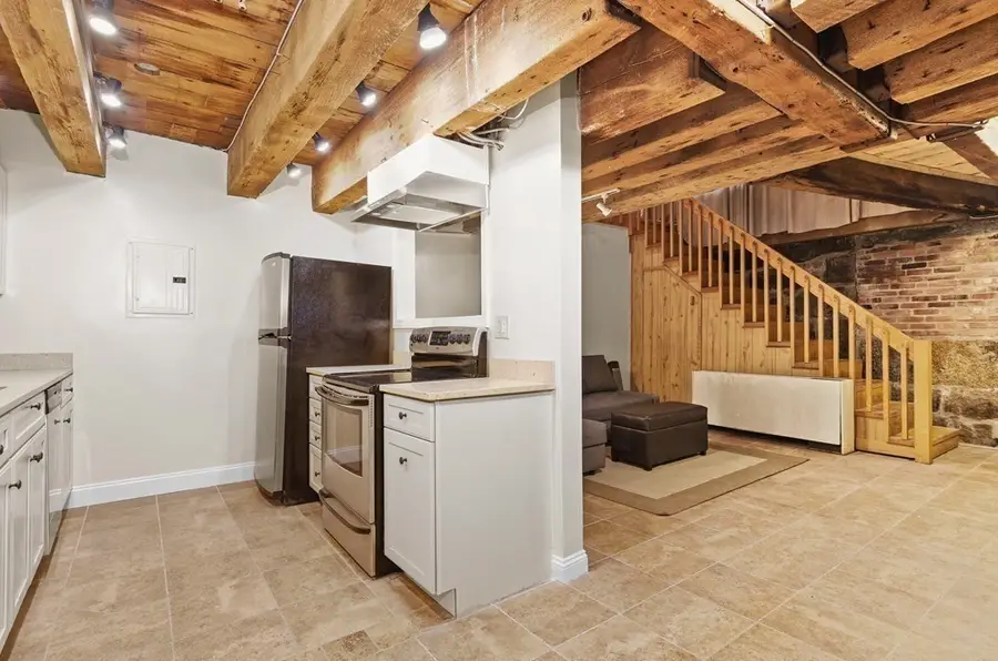 90 Commercial St #1A, Boston, MA 02109 - #3