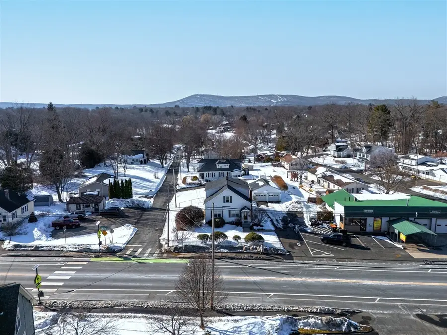 356 Newton St, South Hadley, MA 01075 - #3