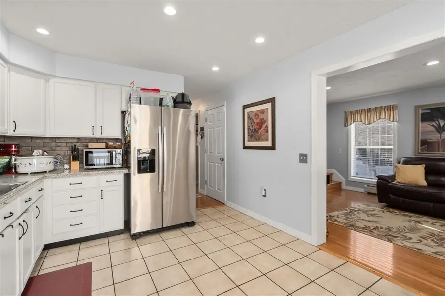 15 Cross St, Chicopee, MA 01013 - #3