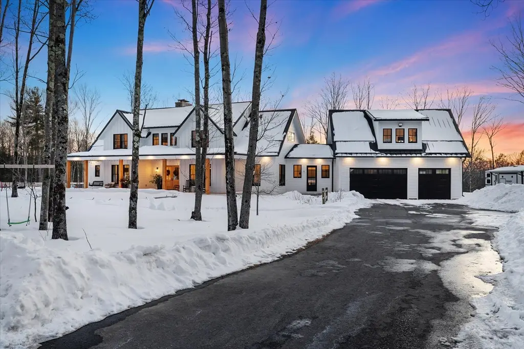 5 Blueberry Hill Rd, Westhampton, MA 01027 - #1