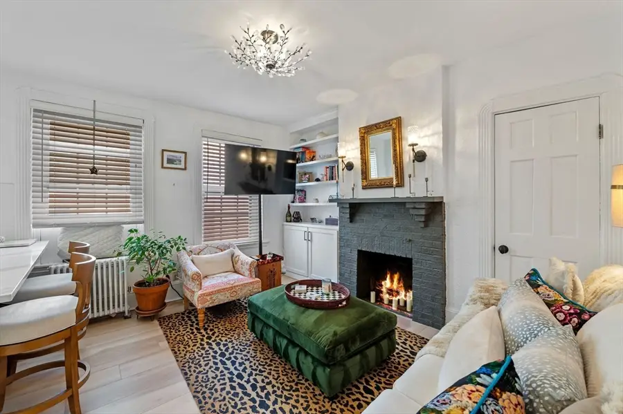 4 Phillips #3, Boston, MA 02114 - #3