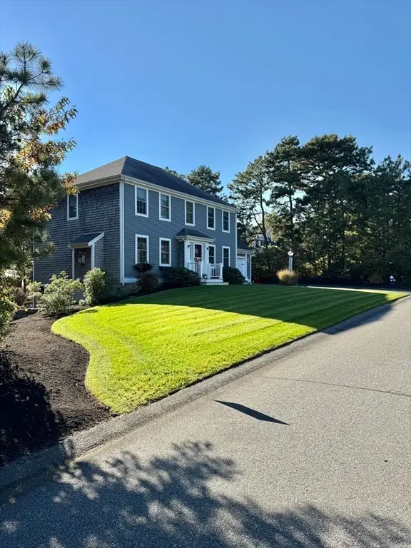 12 Wintergreen Rd, Mashpee, MA 02649 - #2