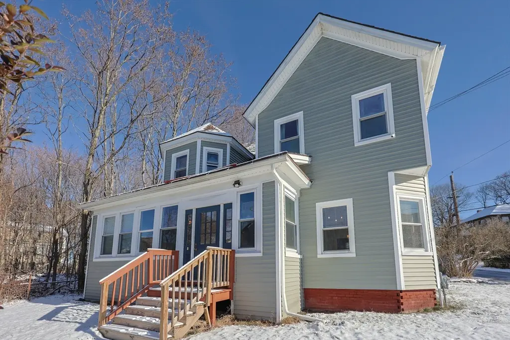 251 High St, Webster, MA 01570 - #1