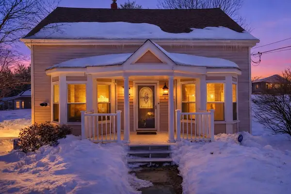 4 Intervale Rd, Rutland, MA 01543