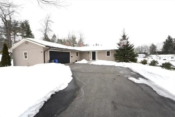 17 Walbridge Rd, Paxton, MA 01612