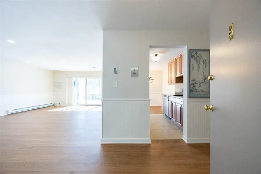 1212 Greendale Ave #300, Needham, MA 02492 - #3