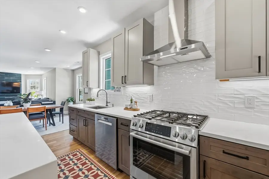 14 Maple St #14, Watertown, MA 02472 - #2