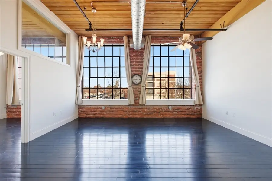 491 Dutton Street #305, Lowell, MA 01854 - #2