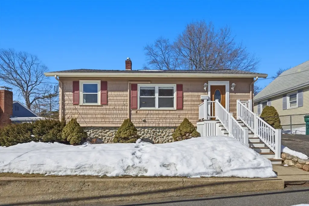 30 Longwood Rd, Lynn, MA 01904 - #1