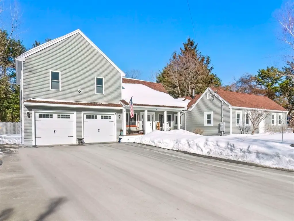 12 Warren St, Georgetown, MA 01833 - #1